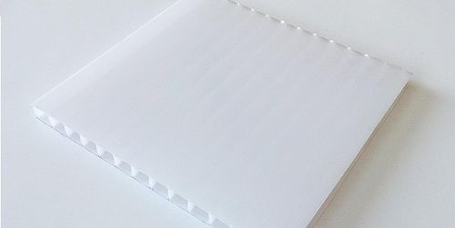 Поликарбонат сотовый 2,1х12м т. 4мм белый(опал)